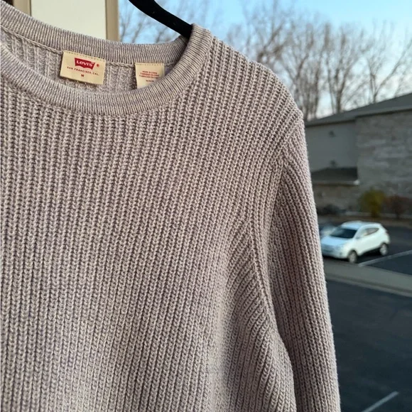 🆕 Levi’s Lavender Waffle Knit Sweater Soft Cotton Blend Cozy Ribbed Knit Size M - Picture 10 of 16